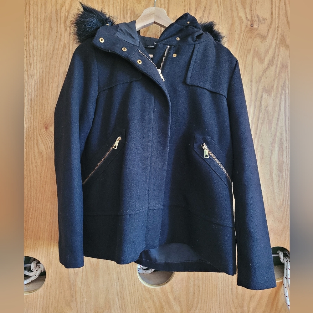 Zara Black Zip Up Winter Warm Coat with Gold Snap Buttons Faux Fur Hood Women S